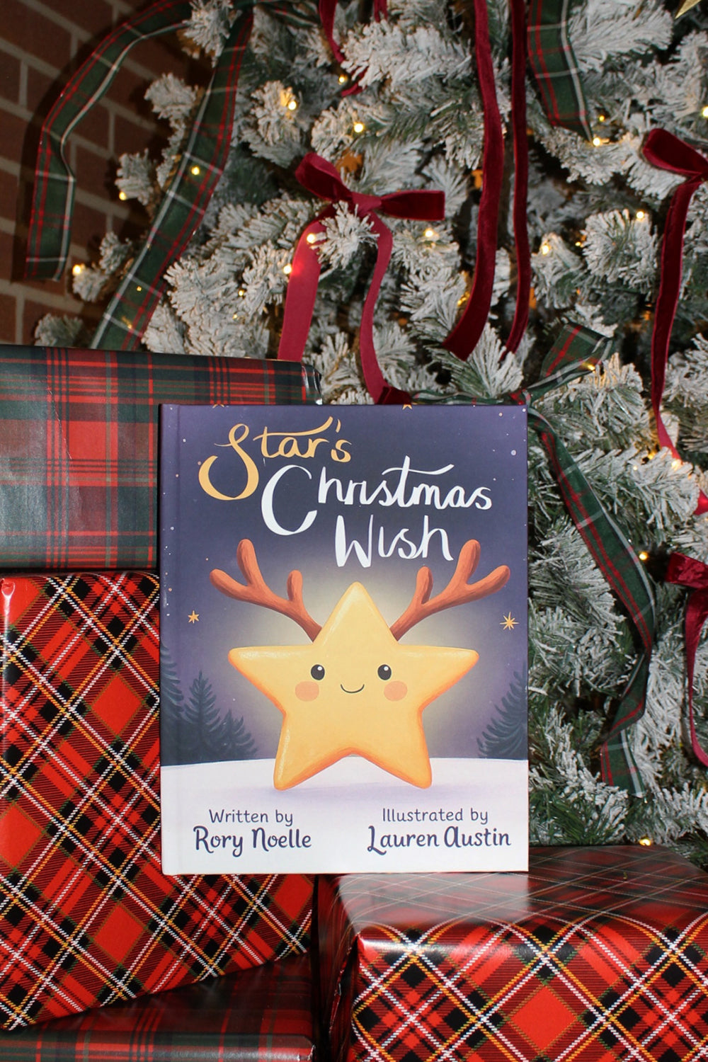 Star's Christmas Wish ⭐ Noellie Books™ Debut